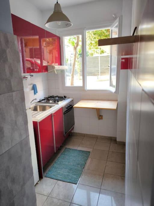 Apartment 50 Meters From The Beach Loutráki Exterior foto